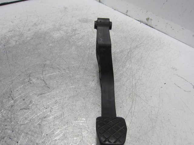 Pedał sprzęgła Volkswagen Golf 5 1K1