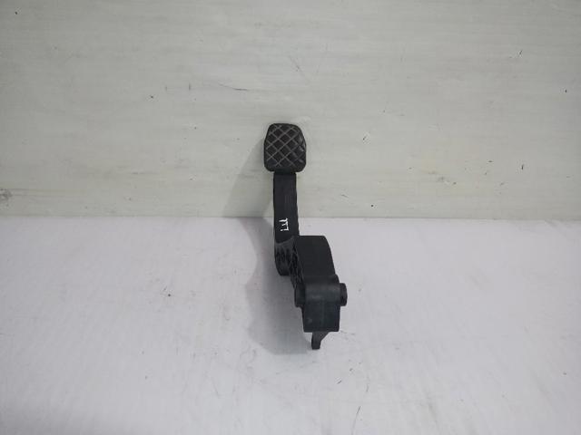 Pedał sprzęgła Volkswagen Golf 5 1K1