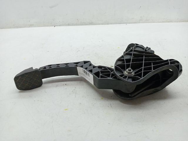 Pedał sprzęgła 1K1721321D VAG