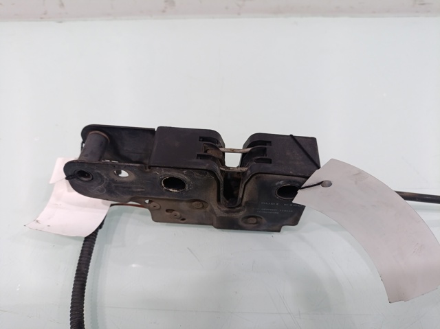 Zamek maski 1K1823509D VAG
