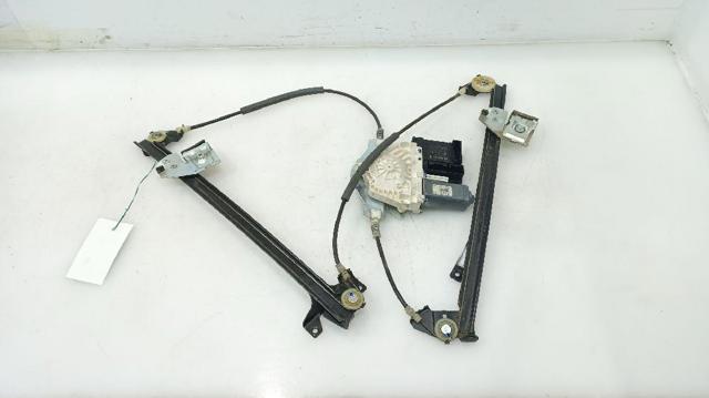 Mechanizm podnoszenia szyby drzwi przednich prawych 1K4837462A VAG