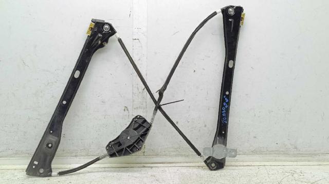 Mechanizm podnoszenia szyby drzwi przednich prawych 1K4837462B VAG