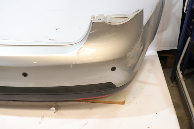 Zderzak tylny 1K5807417E VAG