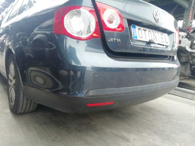 Zderzak tylny Volkswagen Jetta 5 1K2