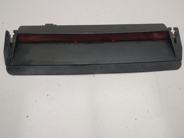 Lampa stop tylna dodatkowa 1K5945097B VAG