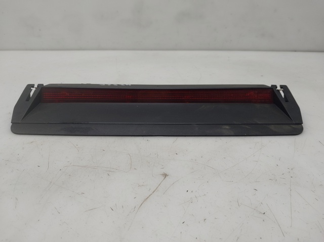 Lampa stop tylna dodatkowa 1K5945097B VAG