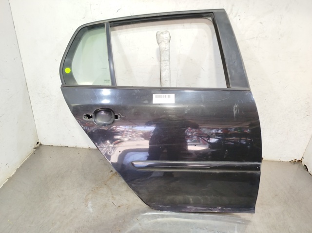 Drzwi tylne prawe 1K6833302AA VAG