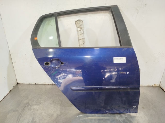 Drzwi tylne prawe 1K6833302AA VAG