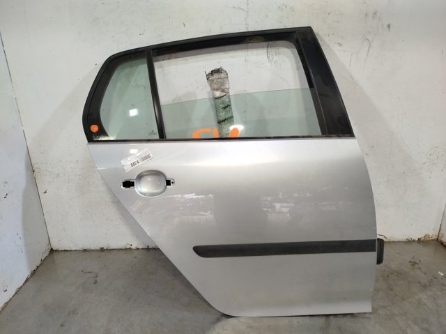 Drzwi tylne prawe 1K6833302AA VAG
