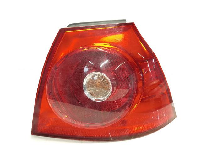 Lampa zespolona tylna prawa zewnętrzna 1K6945096AC VAG
