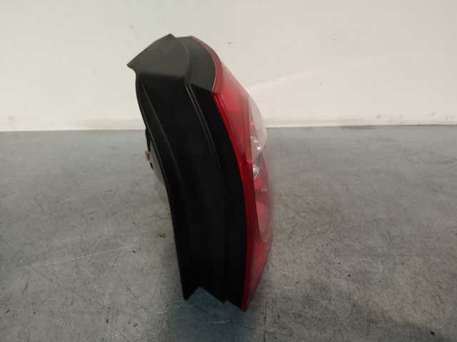 Lampa zespolona tylna prawa zewnętrzna 1K6945096G VAG