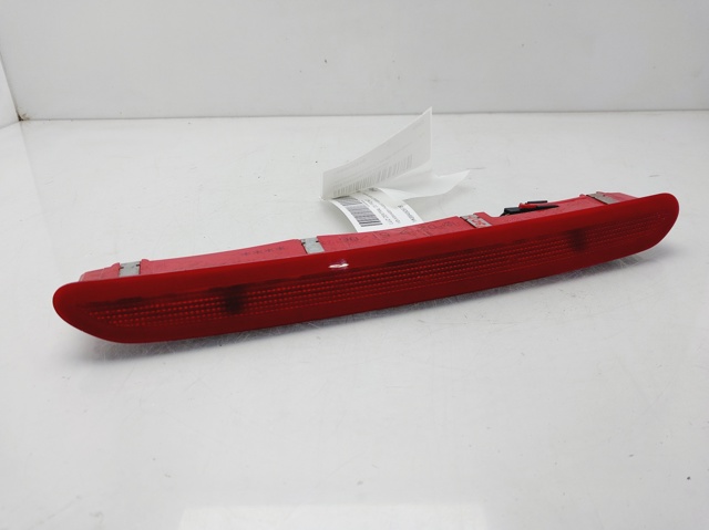 Lampa stop tylna dodatkowa 1K6945097B VAG
