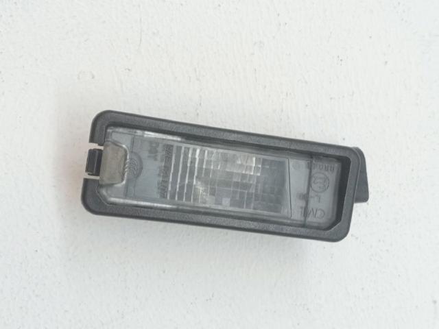 Lampa oświetlenia tylnej tablicy rejestracyjnej 1K8943021 VAG