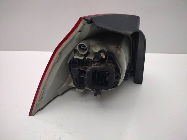 Lampa zespolona tylna prawa 1K8945096E VAG