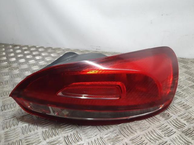 Lampa zespolona tylna prawa 1K8945096H VAG