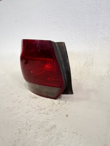 Lampa zespolona tylna lewa Volkswagen Golf 5 1K1