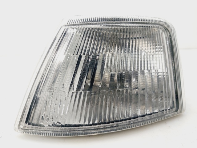 Kierunkowskaz lewy 1L0953049C VAG