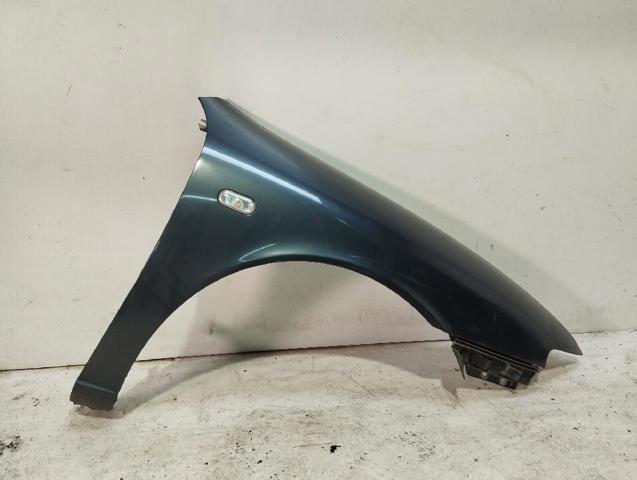 Błotnik przedni prawy 1M0821022 VAG