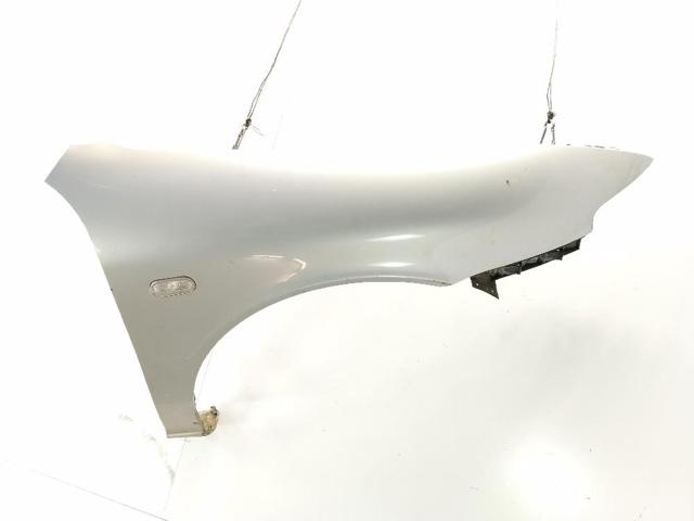 Błotnik przedni prawy 1M0821022 VAG