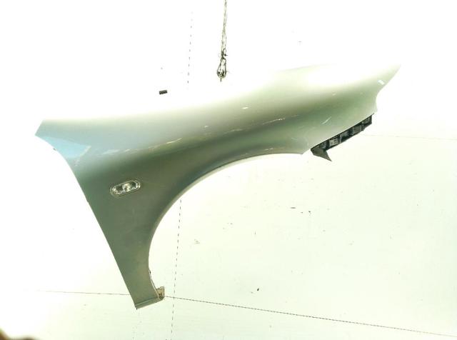 Błotnik przedni prawy 1M0821022 VAG