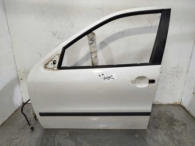 Drzwi przednie lewe 1M0831055N VAG