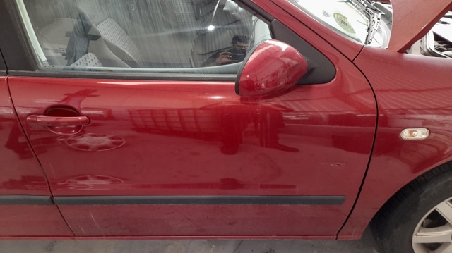 Drzwi przednie prawe 1M0831056N VAG