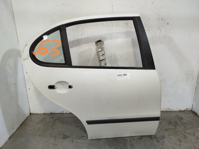 Drzwi tylne prawe 1M0833056N VAG