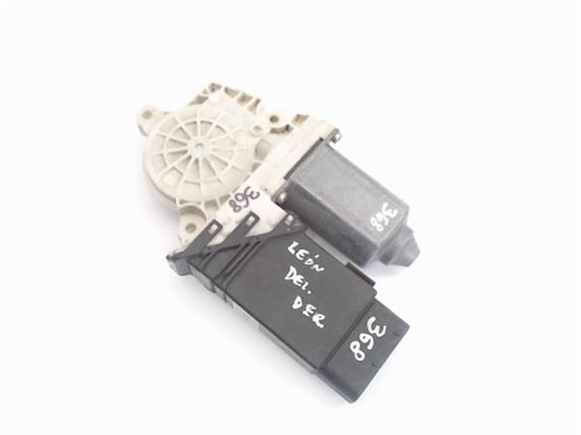 Mechanizm podnoszenia szyby drzwi przednich prawych 1M0837462A VAG