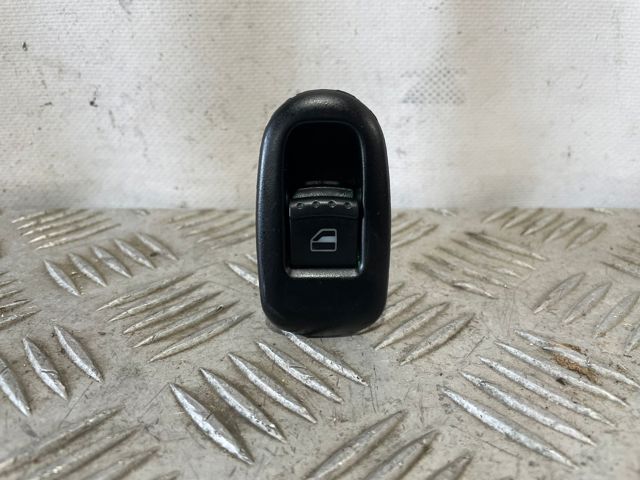 Włącznik przyciskowy podnośnika szyby przedni prawy 1M0959855 VAG