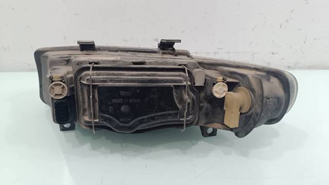 Reflektor prawy 1M1941002D VAG
