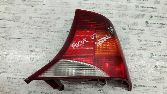 Lampa zespolona tylna prawa 1M5113404BB FORD