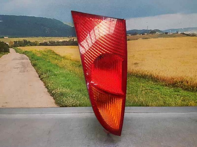 Lampa zespolona tylna lewa 1M5113405A FORD