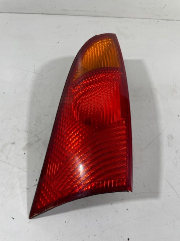 Lampa zespolona tylna lewa 1M5113405A FORD