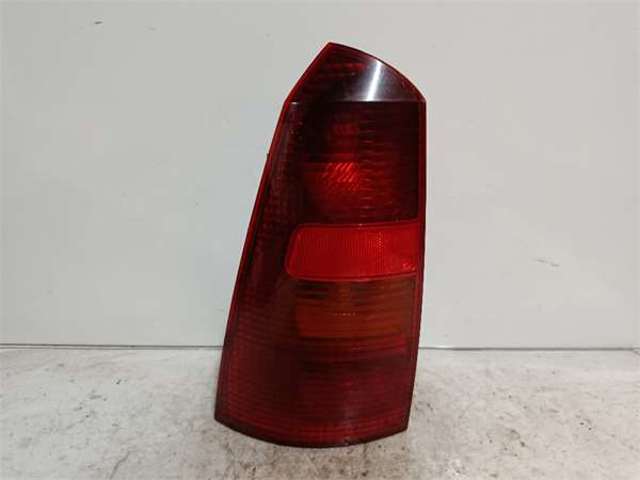 Lampa zespolona tylna lewa 1M5113A603EB FORD
