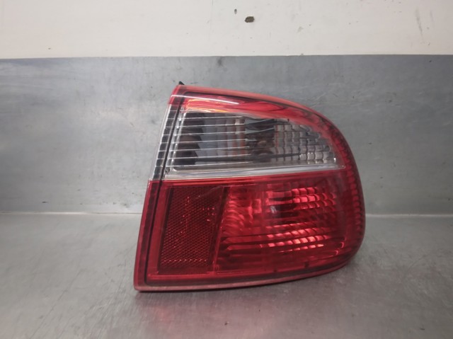 Lampa zespolona tylna prawa 1M5945096B VAG