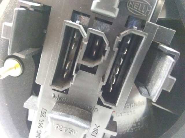 Lampa zespolona tylna prawa 1M5945112 VAG