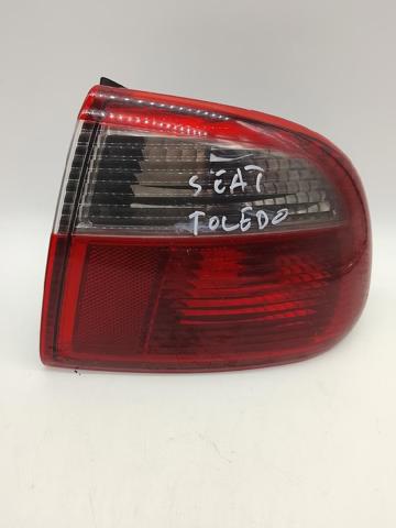Lampa zespolona tylna prawa 1M594511201C VAG