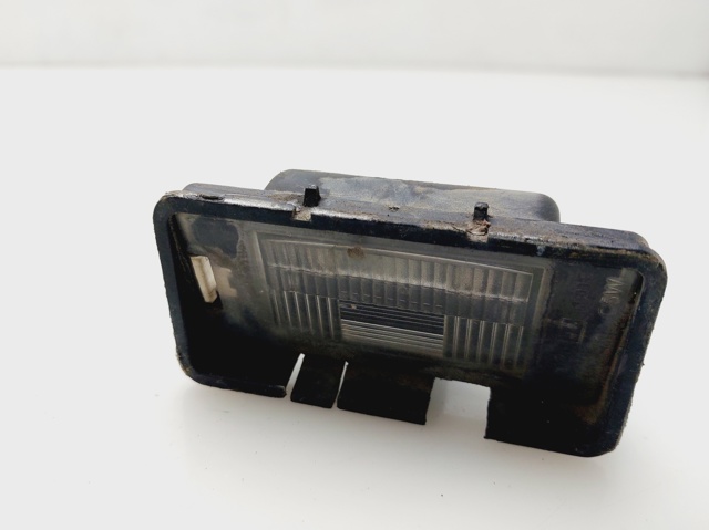 Lampa oświetlenia tylnej tablicy rejestracyjnej 1M6943021 VAG