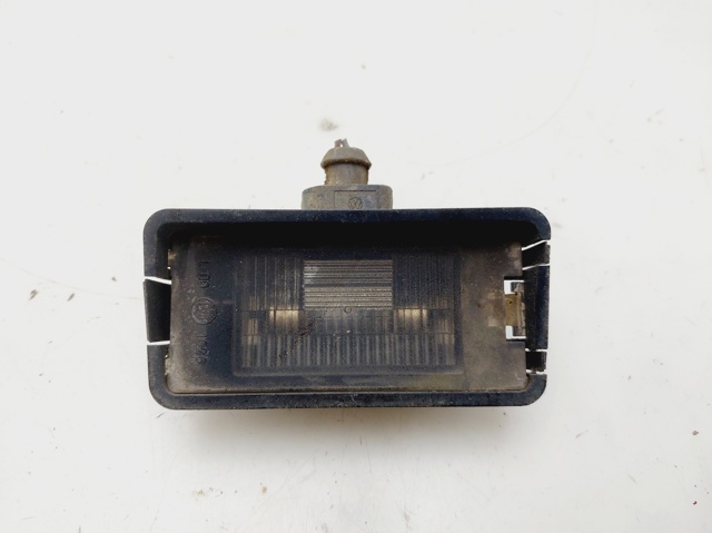 Lampa oświetlenia tylnej tablicy rejestracyjnej 1M6943021 VAG