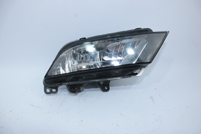 Lampa przeciwmgielna prawa 1NE01107702 VAG