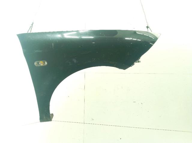 Błotnik przedni prawy 1P0821022A VAG