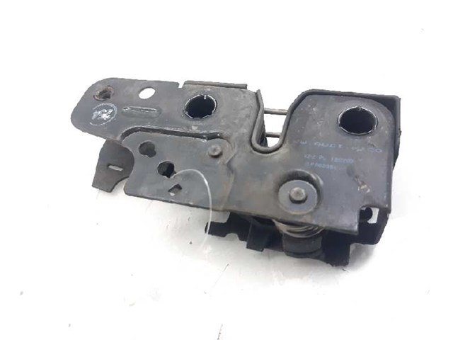 Zamek maski Seat Leon