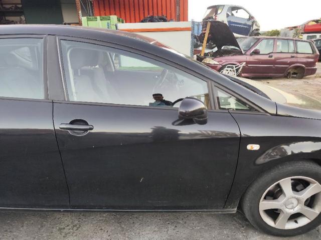 Drzwi przednie lewe 1P0831055A VAG