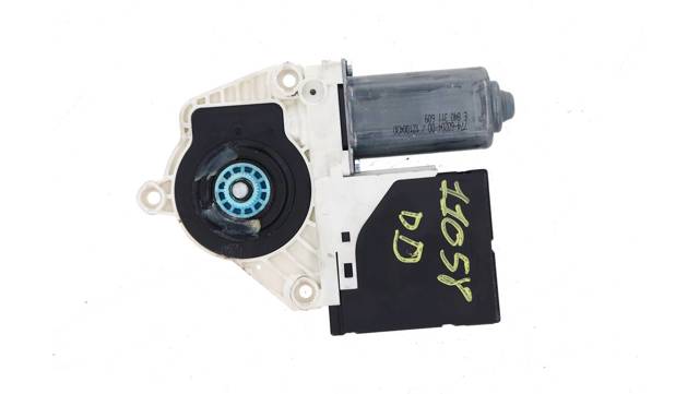 Mechanizm podnoszenia szyby drzwi przednich prawych 1P0837402M VAG