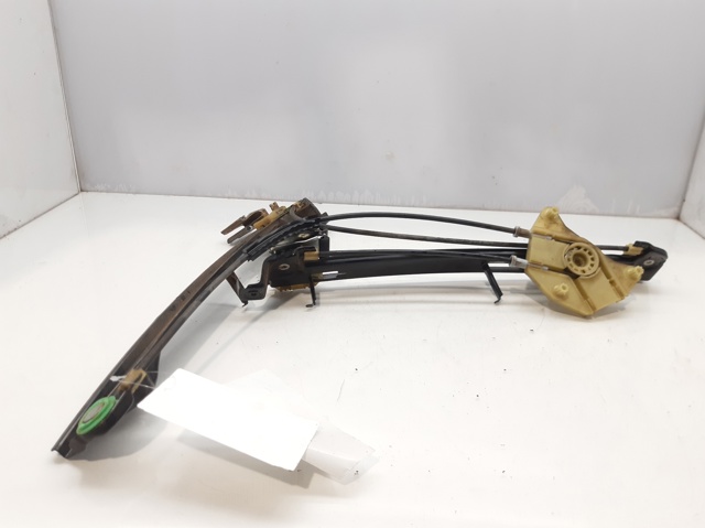 Mechanizm podnoszenia szyby drzwi przednich lewych 1P0837461A VAG