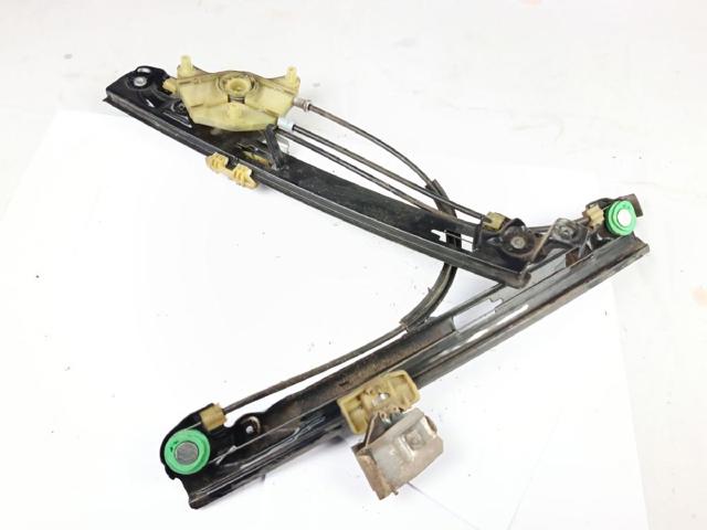 Mechanizm podnoszenia szyby drzwi przednich prawych 1P0837462A VAG