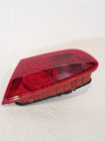 Lampa zespolona tylna prawa wewnętrzna 1P0945094F VAG