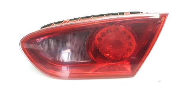 Lampa zespolona tylna prawa wewnętrzna 1P0945108F VAG