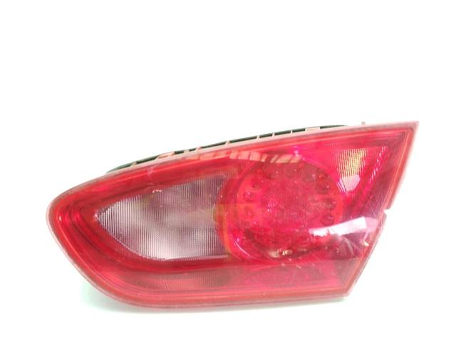 Lampa zespolona tylna prawa wewnętrzna 1P0945108F VAG
