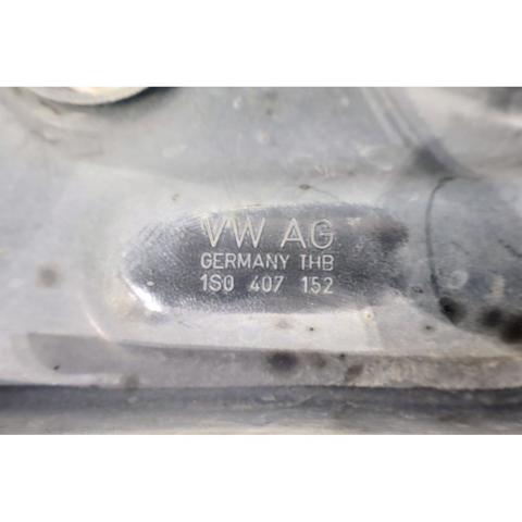 1S0407152 VAG